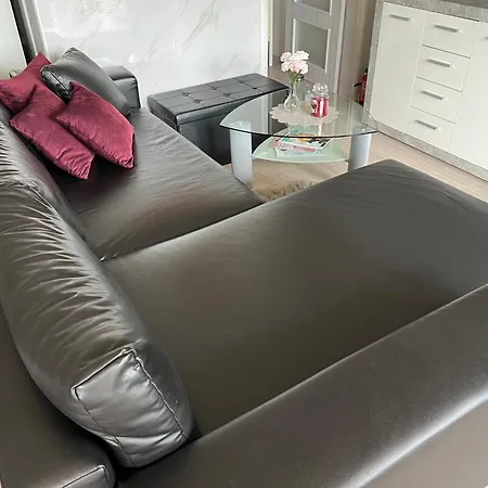 Johnys Apartman *